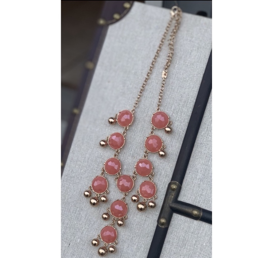 Statement necklace